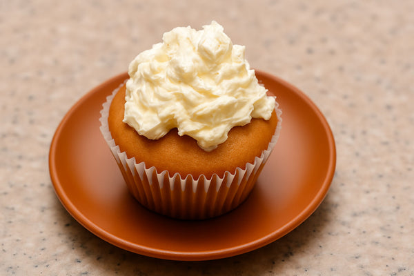 Cách làm kem bơ trang trí bánh sinh nhật tại nhà