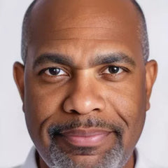 Tyrone_Showers-Tiptory